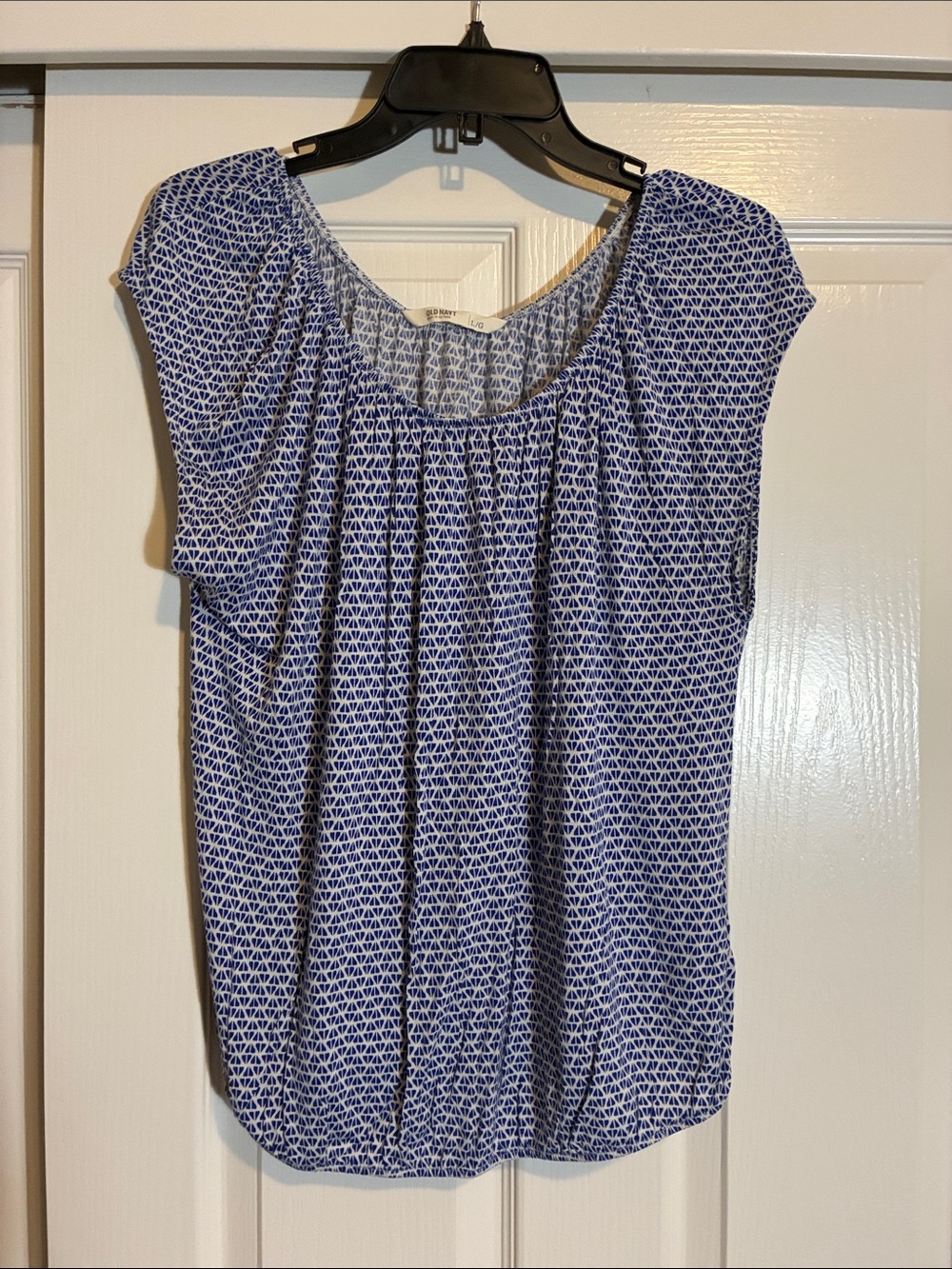 Old Navy Blue Geometric Cap-Sleeve Blouse